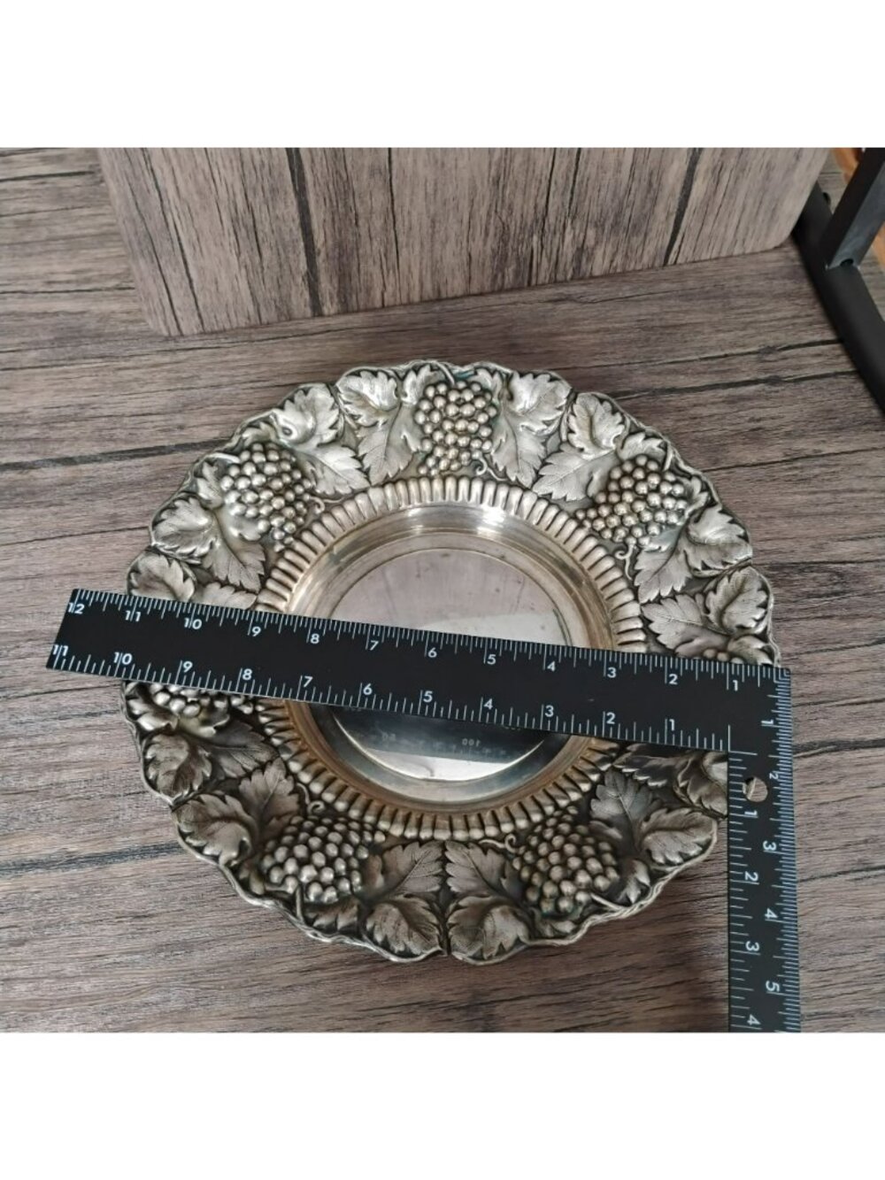 Vintage William Adams Silver-Plated Repousse Serving Bowl 11" Dish Spain Grape - Picture 2 of 9